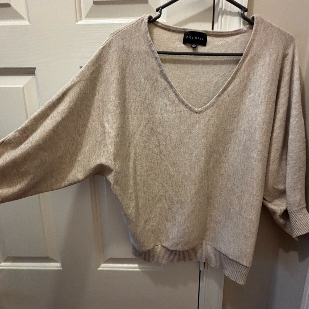 Premise Beige V-Neck Sweater